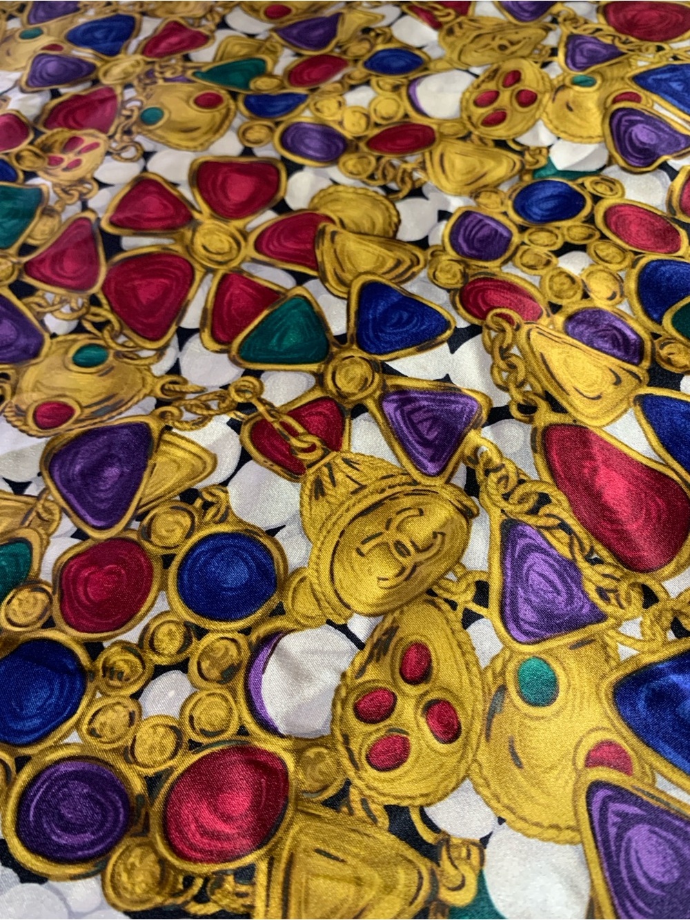 CHANEL Black Silk Scarf with Gold Chain and Gem Motifs - Picture 4 of 16
